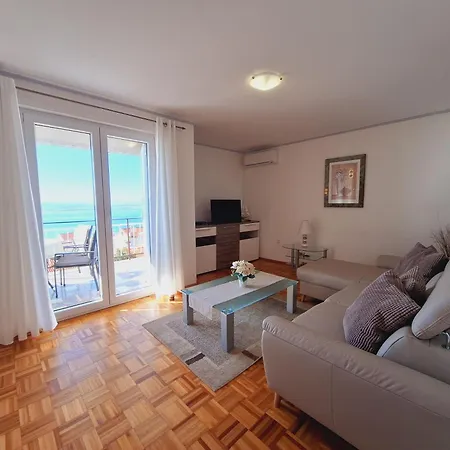 Kozul Apartment Dramalj